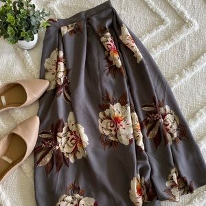 ⭐️5 for $13! Shein Floral Plus Skirt